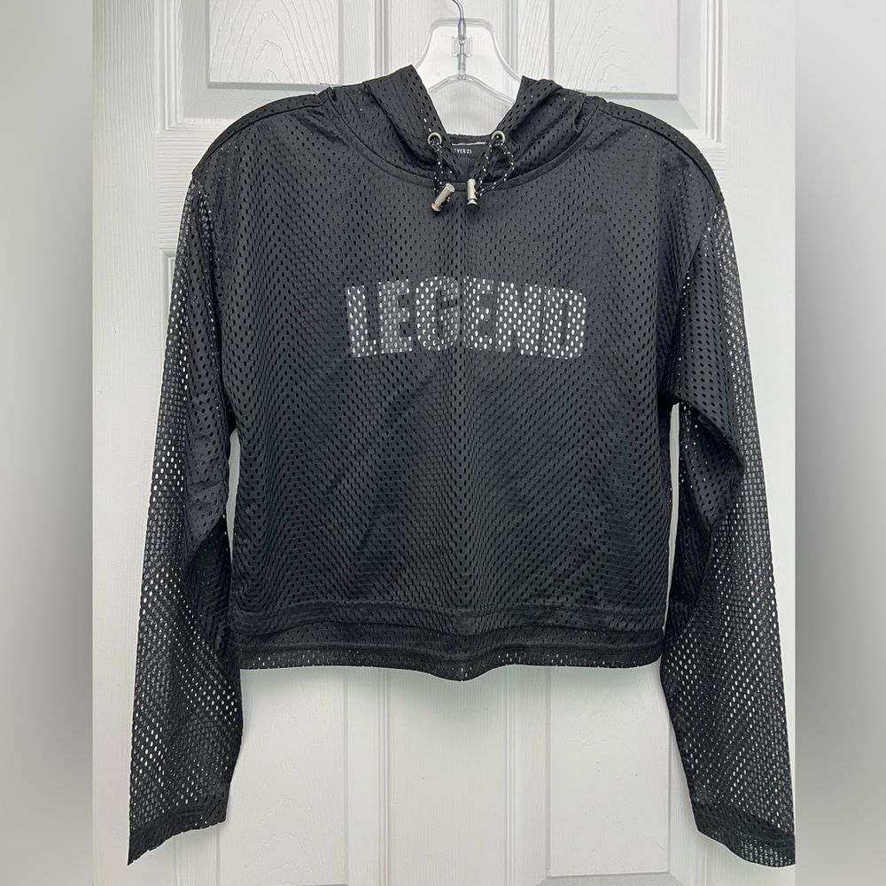 Forever 21 Women’s Small Black Mesh Hooded Crop Top Legend Long Sleeve